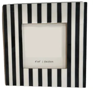 BLACK AND WHITE STRIPE 4X4 FRAME