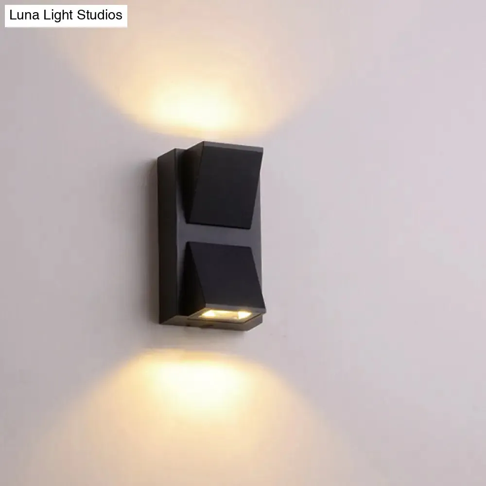 Minimalist Triangle Aluminum Flush Wall Sconce - Small/Large - Black - Corridor Lamp