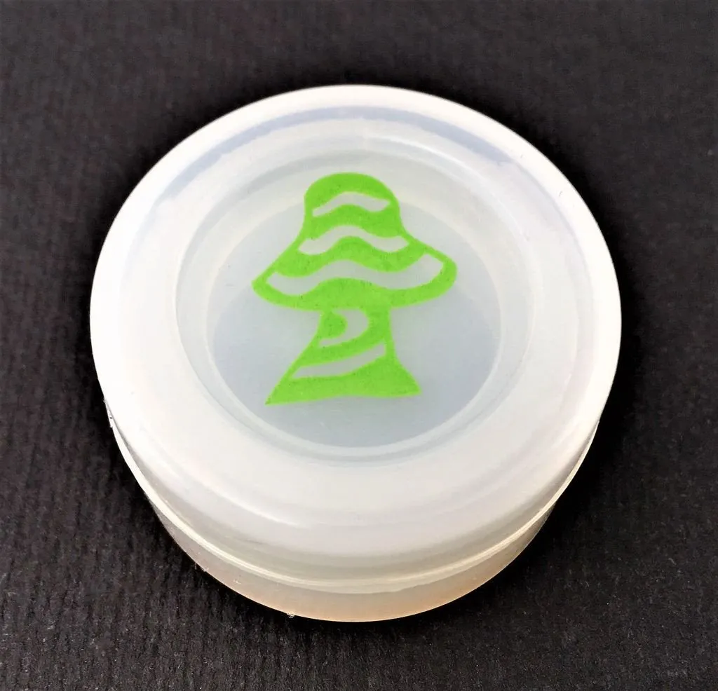 Myxed Up Mushroom Silicone Concentrate Container