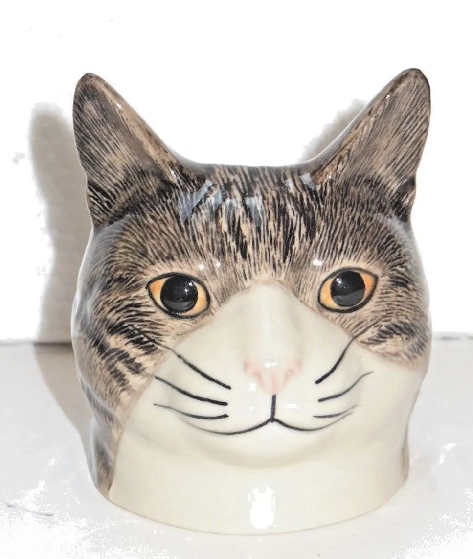 Quail Ceramics: Face Egg Cup: Cat - Millie