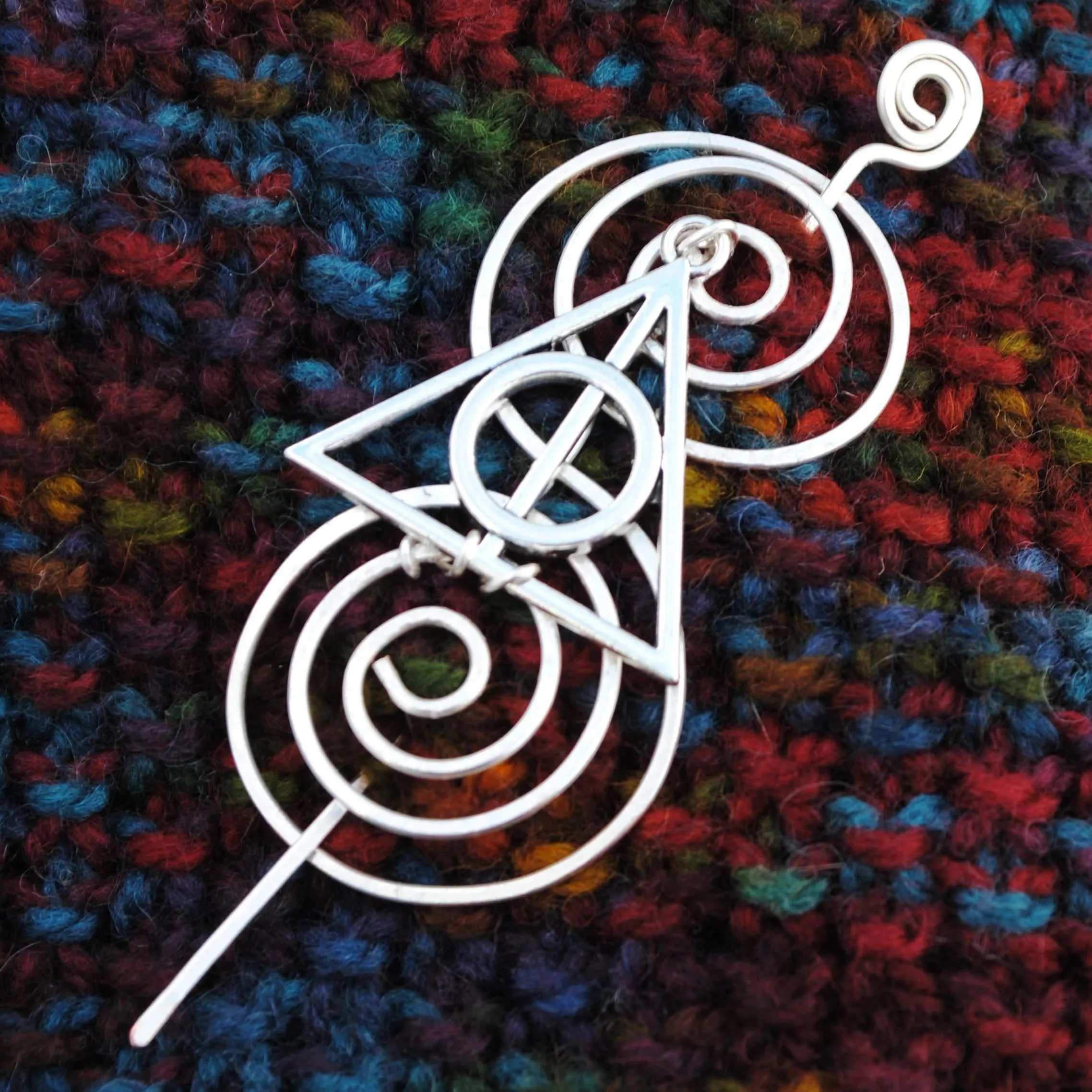 Wizard Shawl Pin - Charmed Fandoms Silver