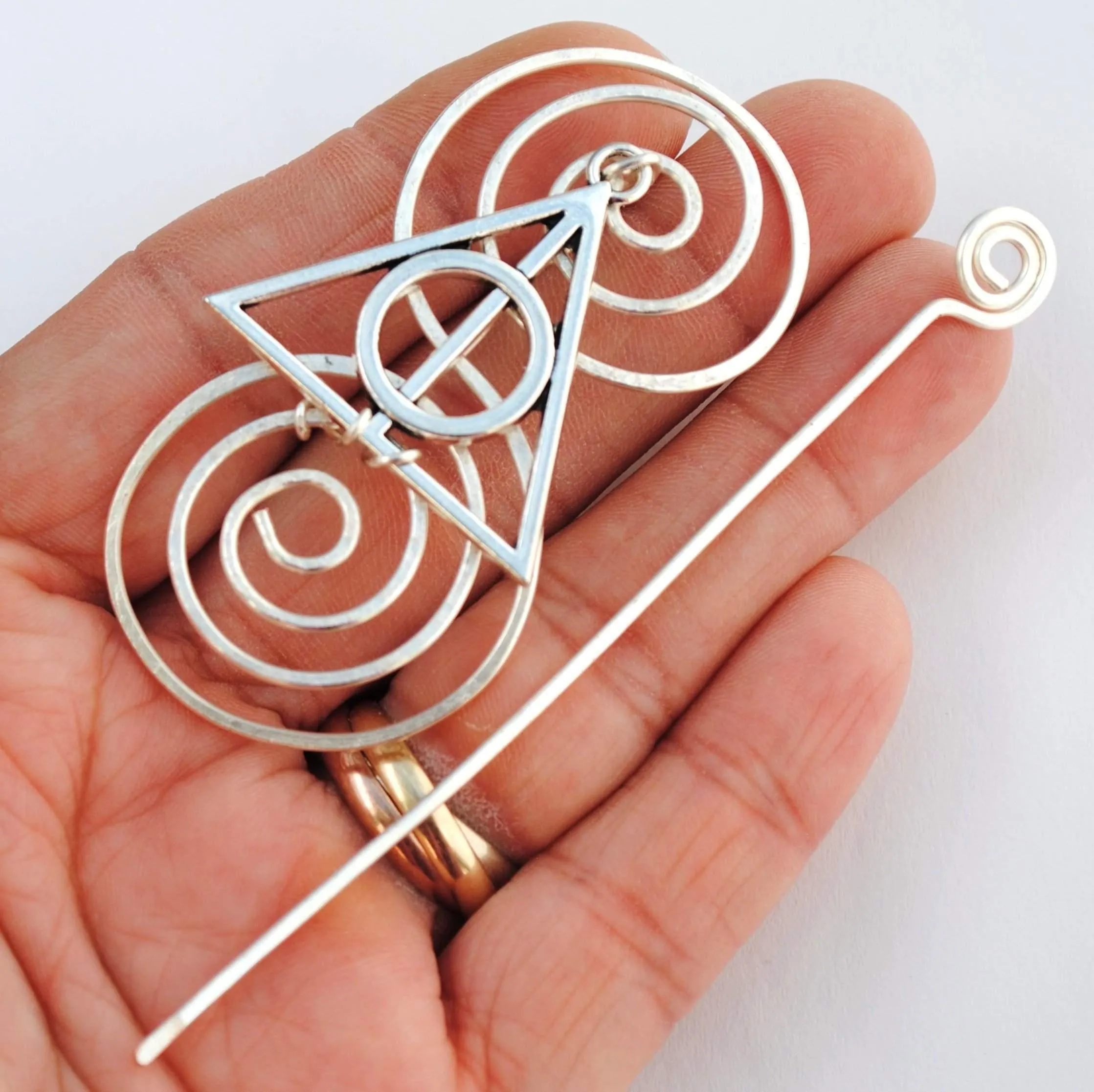 Wizard Shawl Pin - Charmed Fandoms Silver