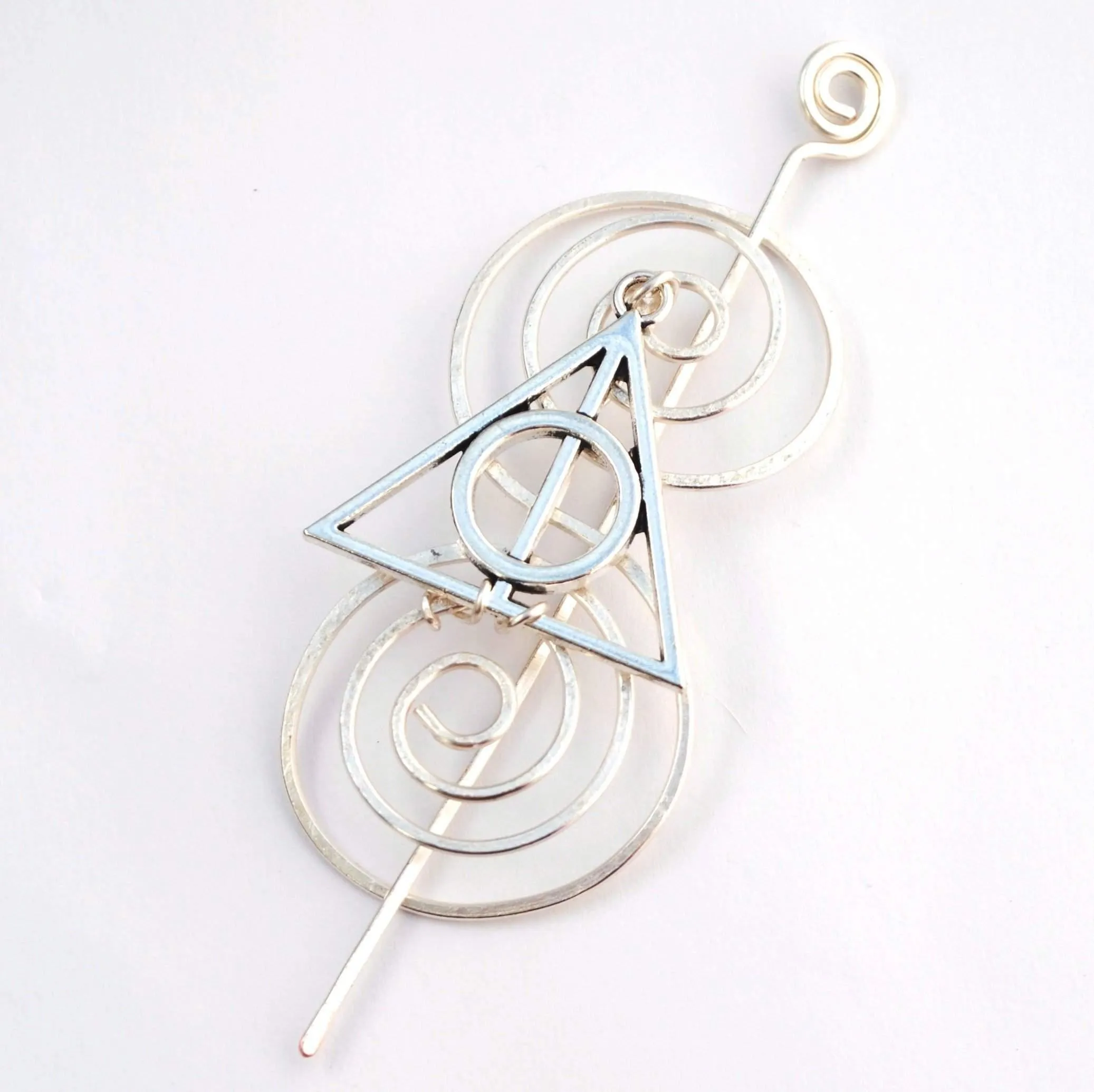 Wizard Shawl Pin - Charmed Fandoms Silver